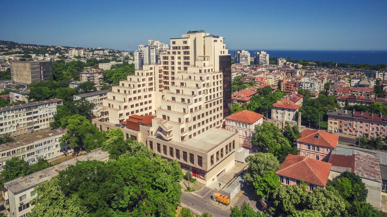 Студио Тони Varna Luaran gambar